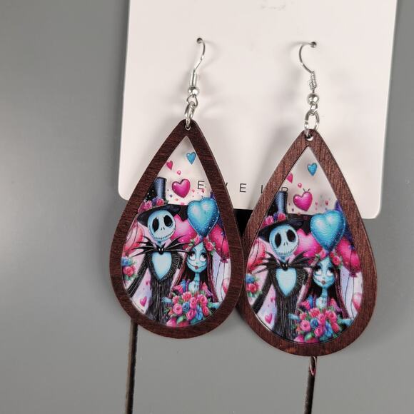 Gothic Teardrop Wood Earrings Jack & Sally Style 3.25" Dangle Pierced Halloween - Picture 9 of 9